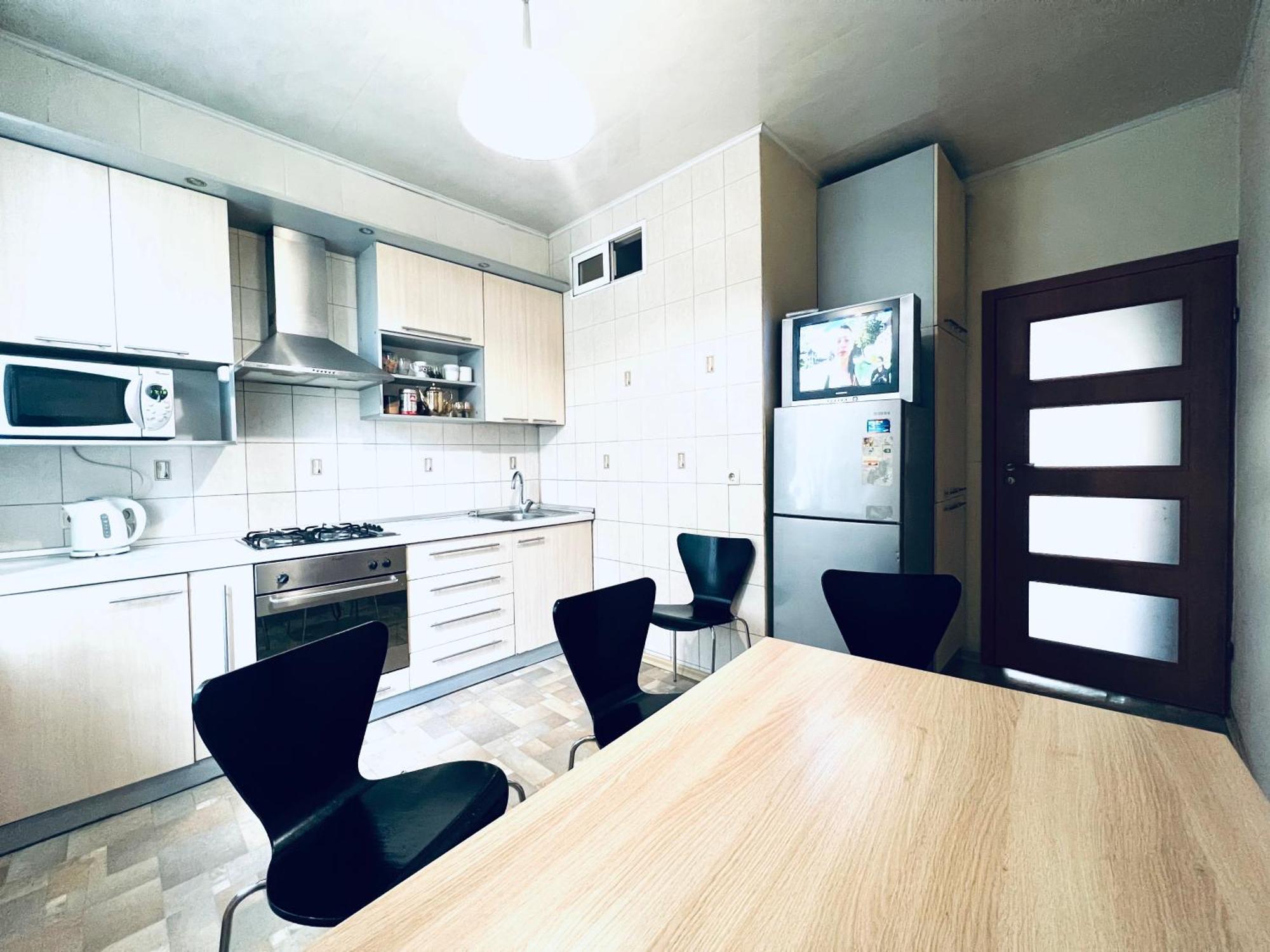 Apartment On Skorykovskyi Lane 4 Dnipro Exterior photo