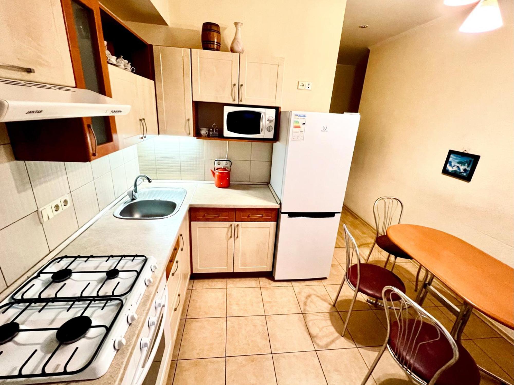 Apartment On Skorykovskyi Lane 4 Dnipro Exterior photo